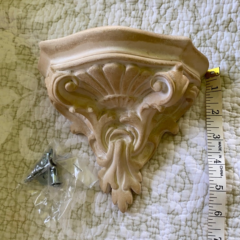 Decorative resin shelf